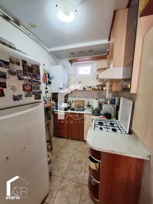 Casa tip duplex cu 6 camere, zona Republicii