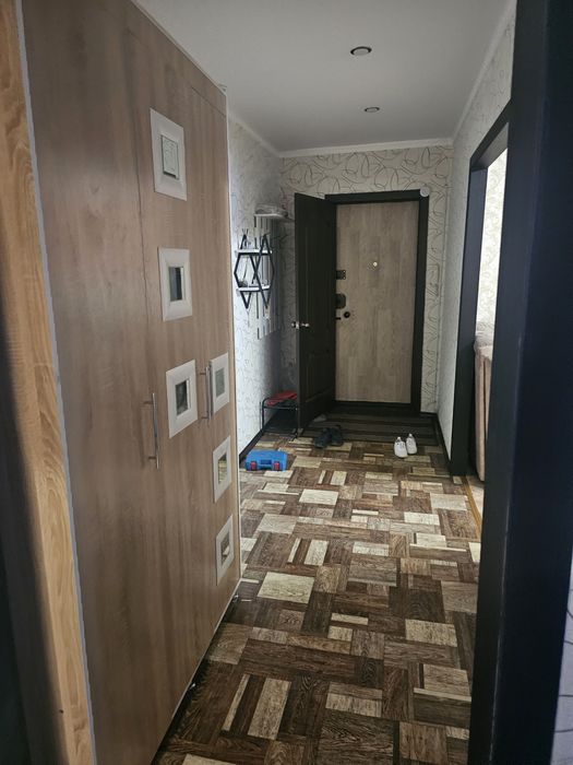 Сдам 2 ком квартиру