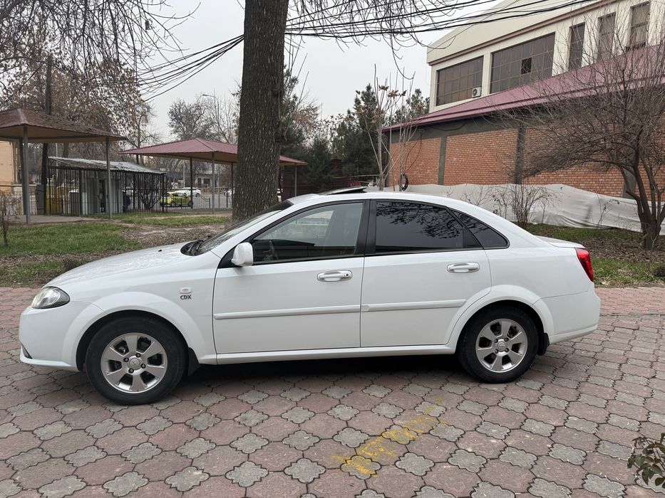 Сухой аренда Suhoy arenda Gentra Прокат авто