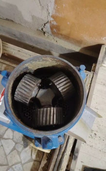 Granulyator sotiladi