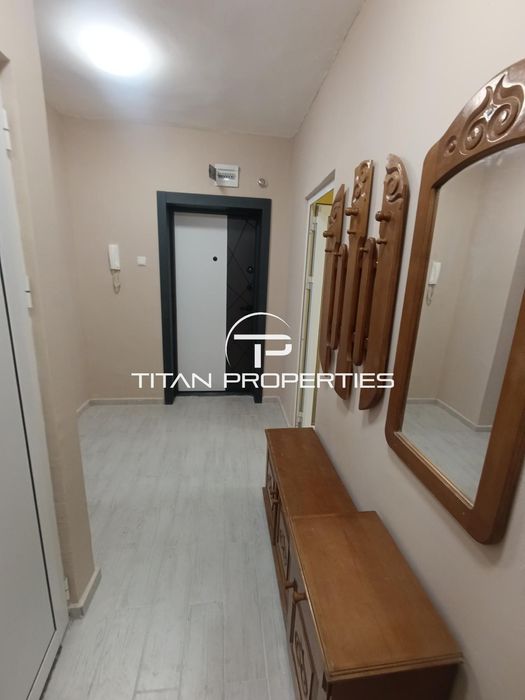 Четиристаен апартамент, под наем, Автогара