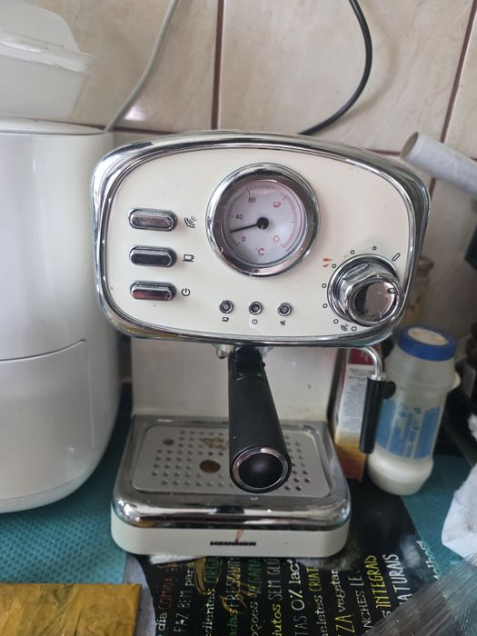 Vand aparat de cafea Heinner