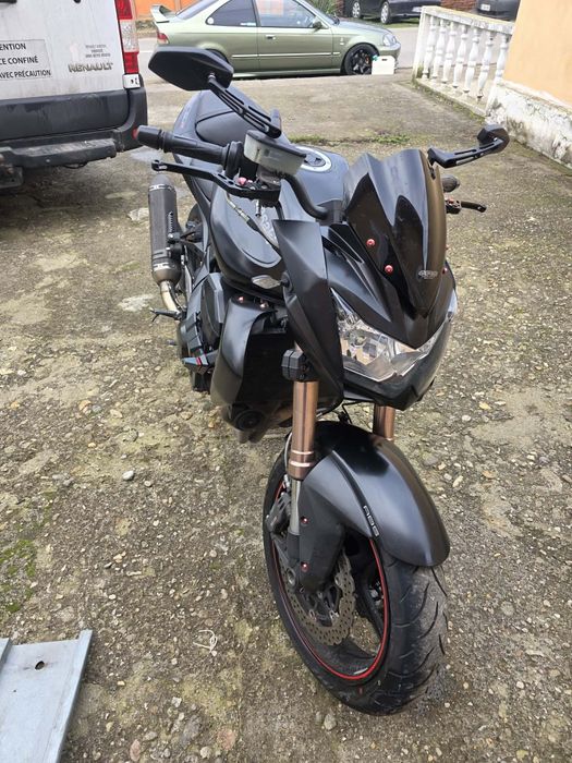 Vând kawasaki z750 R abs