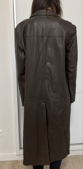 Дамско кожено палто Massimo Dutti с естествена кожа