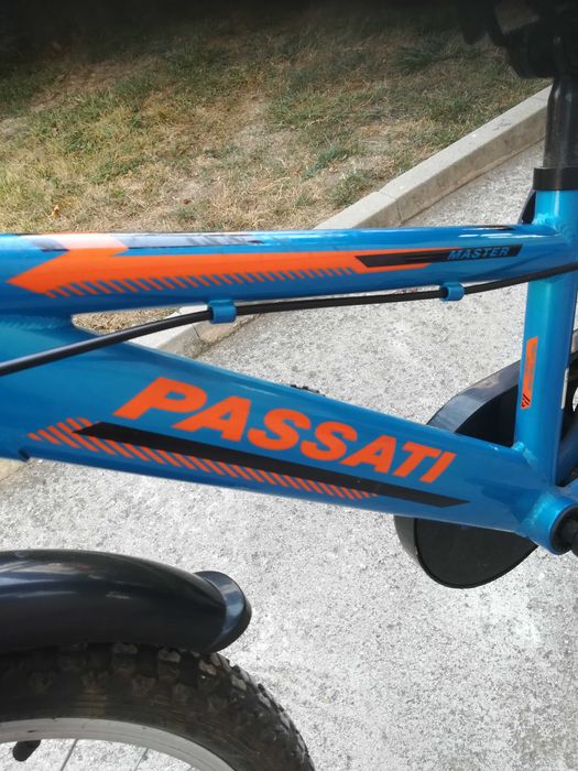 Продавам две детски колела 12 и 20 цола