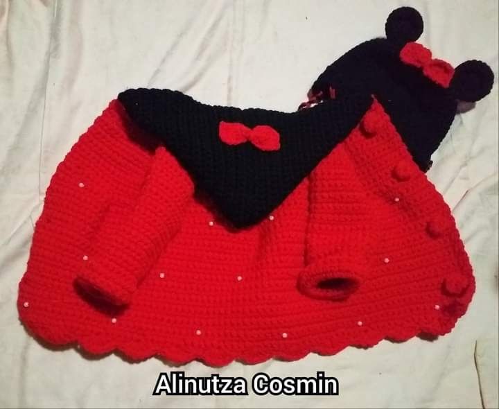 Paltonase,  jerseu crosetat manual