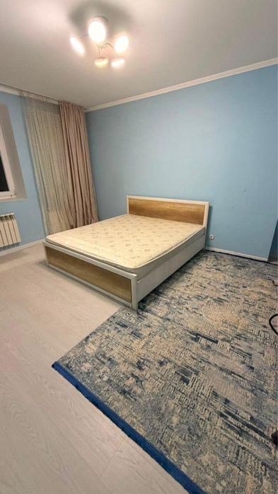 Двухспальная кровать