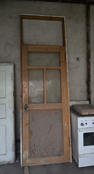 Eshik sotiladi xolati ideal