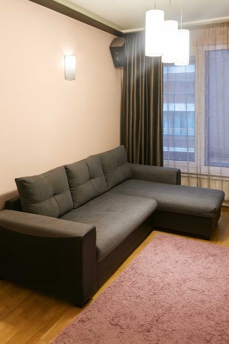 Дава се под наем Тристаен апартамент в София, Лагера - 87 кв.м за 715 € - Снимка #1