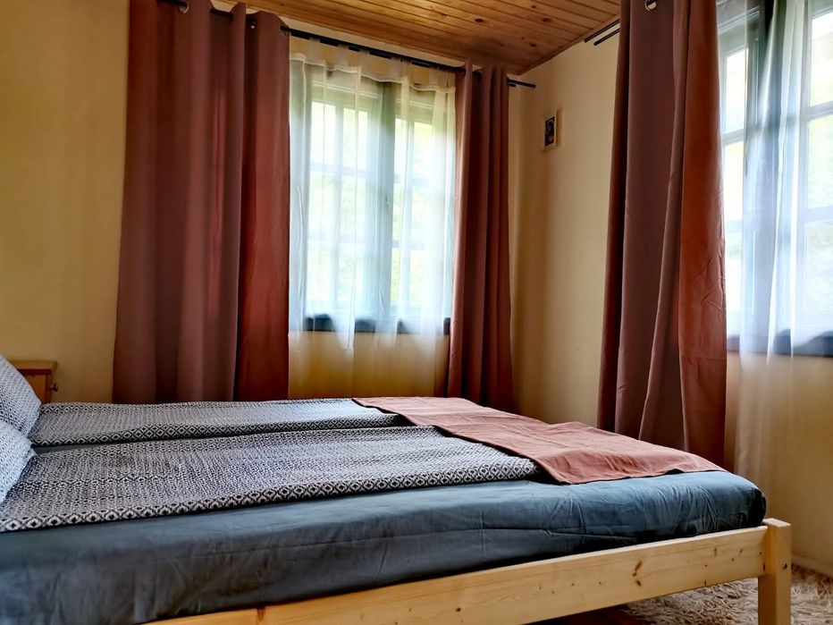 Cabana Barlogul Colibita DE REVELION inchiriere în regim hotelier