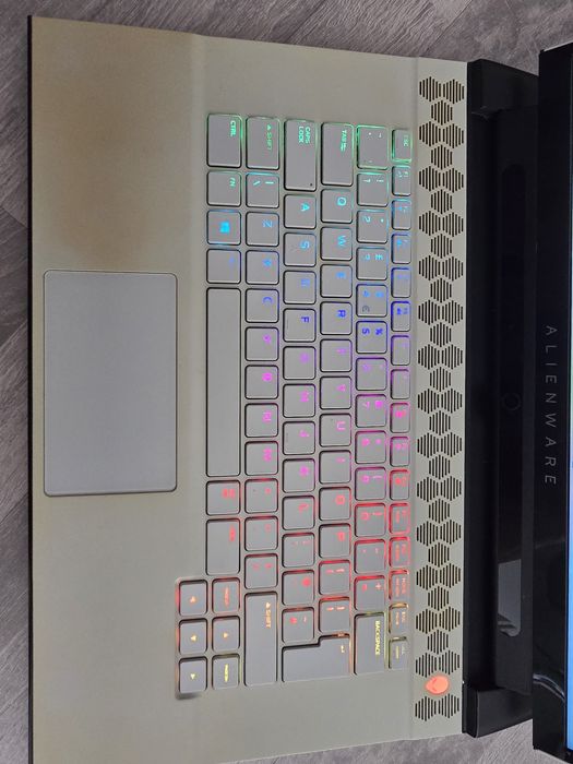 Laptop Gaming Alienware M15 R2