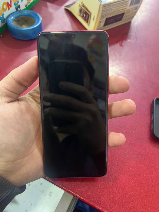 Samsung s 20 + 5g 256 g