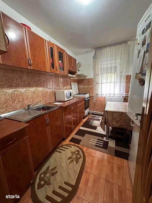 Apartament cu  2 camere, mobilat si utilat, zona Anton Pann, 42000euro