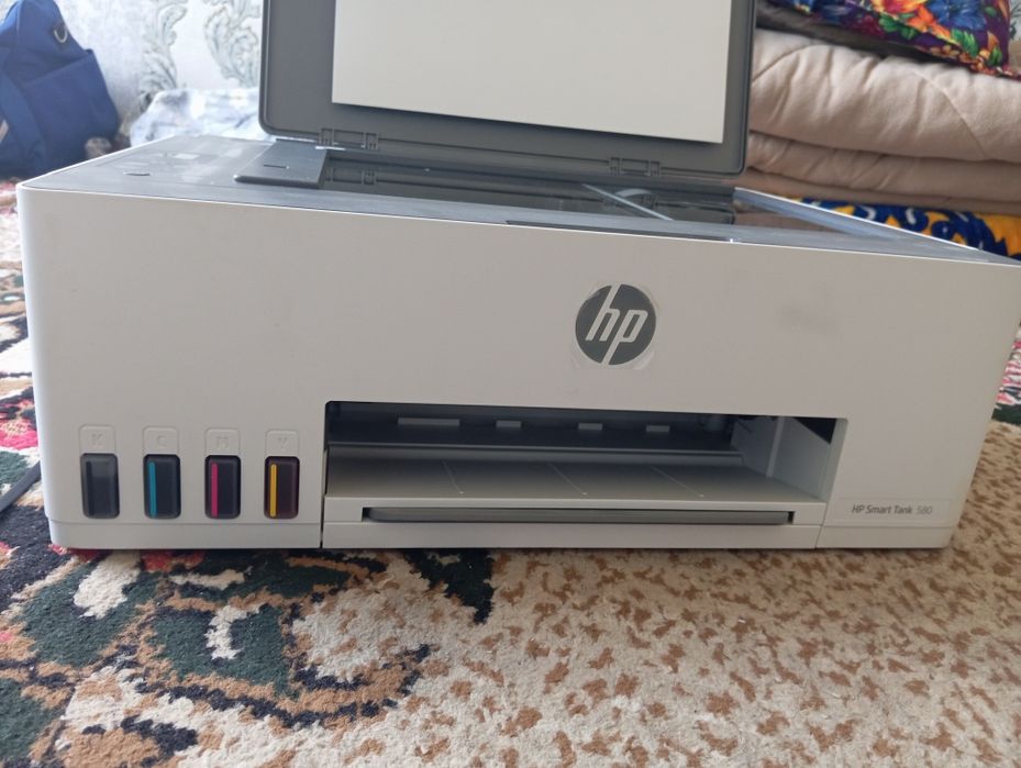 Rangli prentir  blutus orqali ishlaydi.