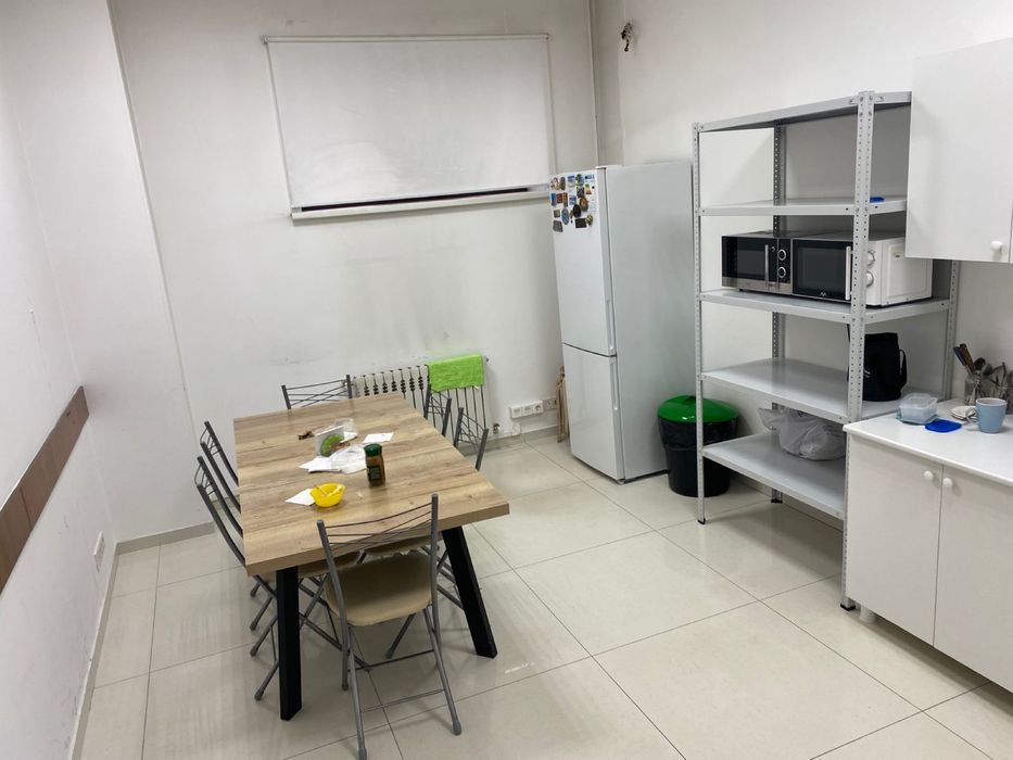 Сдам коммерческое помещение