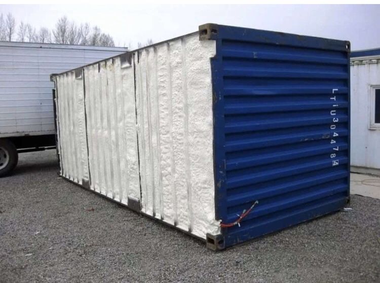 Утепление ППУ контейнеров и каркасных павильонов термопеной