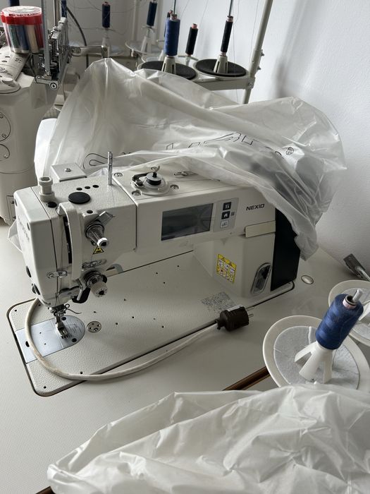 Masini de cusut Siruba