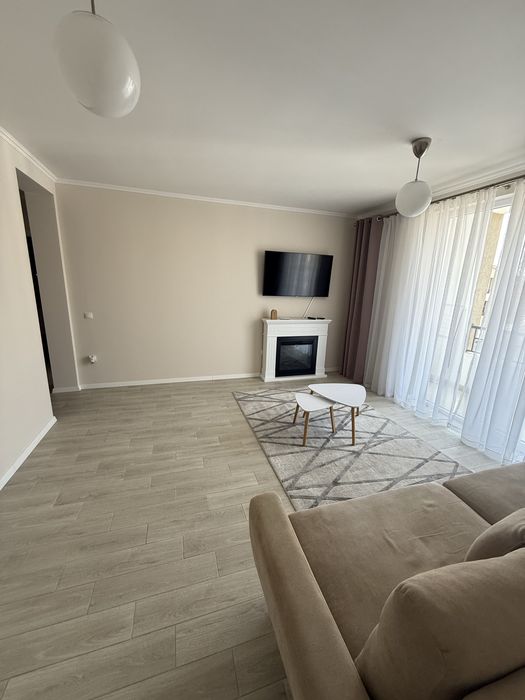 Închiriez apartament Şelimbăr