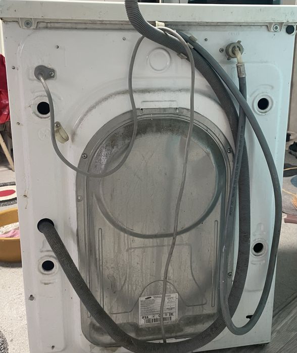 Продается стиральная машина