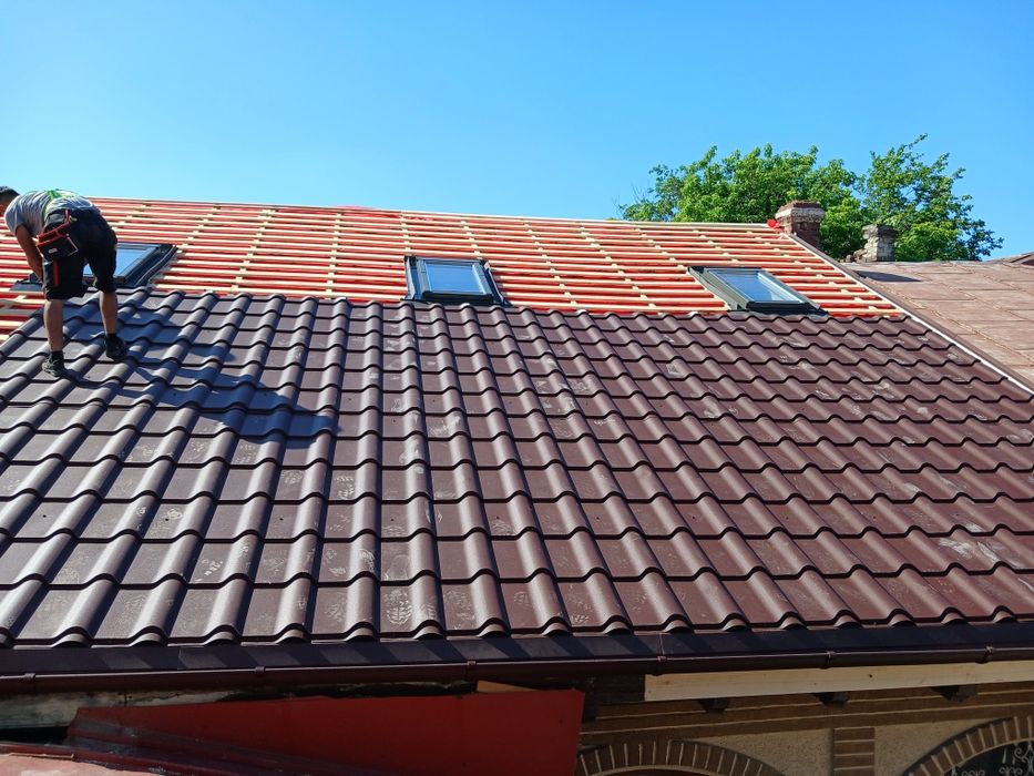 Executăm acoperișuri complete în toată România! Țiglă metalică, dulgherie și reparații. Ofertă avantajoasă, materiale de calitate. Sună acum