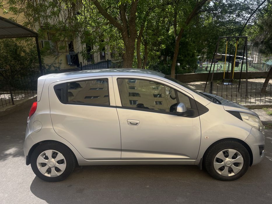 Spark sotiladi idealni