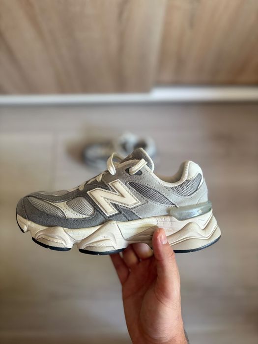 New Balance Shoes Обувки