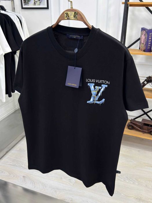 Мъжки тениски LV и Moncler