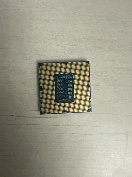 Процессор Intel Core i7-11700 f