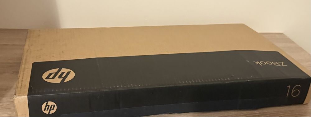 TOP ! HP ZBook 8 Power 16” G1i 64GB ram 2TB - Ultra 7 255H ! RTX ADA !