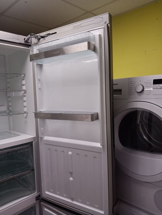 Иноксов комбиниран хладилник с фризер Миеле Miele с 2 год. ГАРАНЦИЯ!