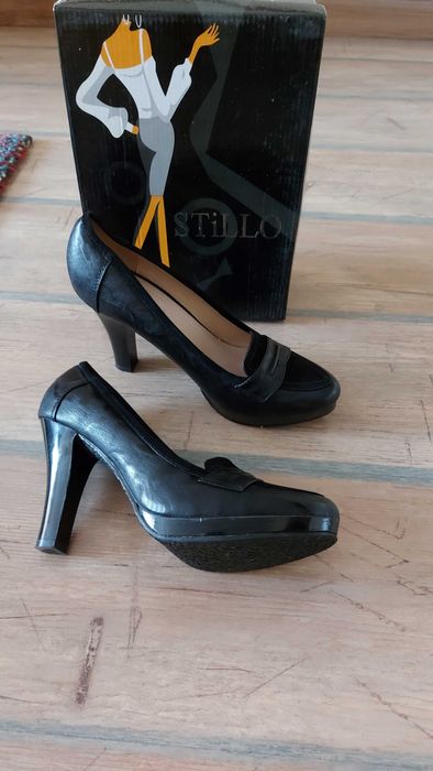 Дамски обувки на ток