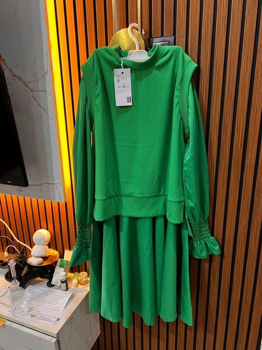 Платья новые размер 42-44