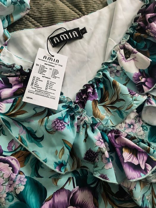 Рокля Amia / Амиа