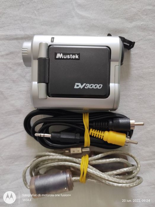 Cameră.   Video. Nouă  marca  mustek   DV3000