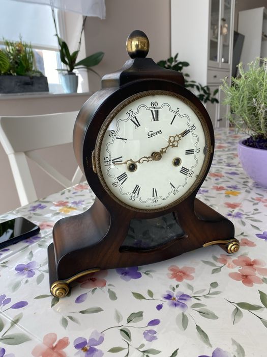 Ceas semineu, model deosebit