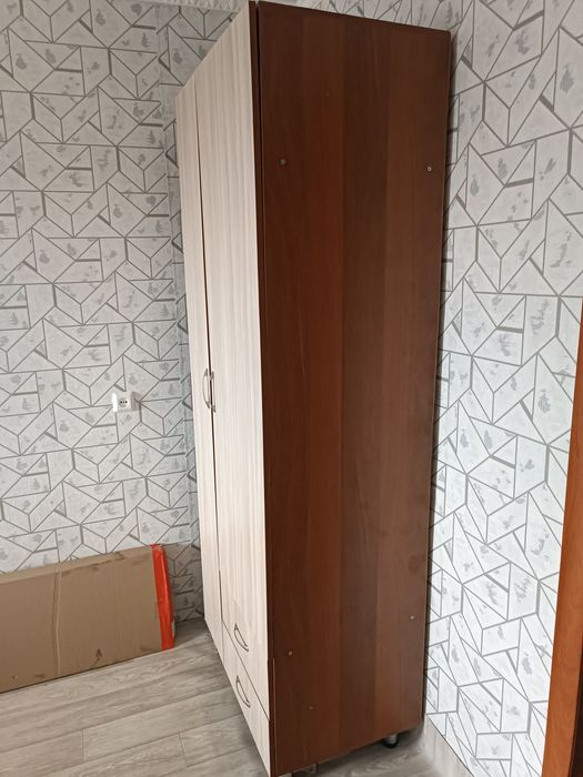 Шкаф для одежды 2м