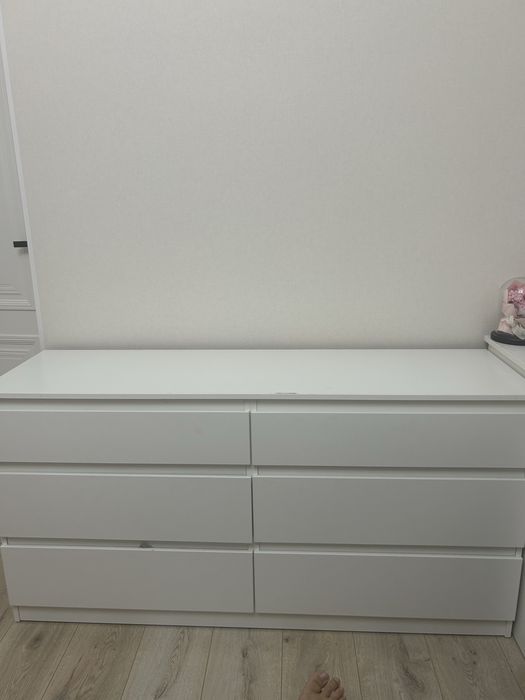 продам комод, белый в идеальном состоянии