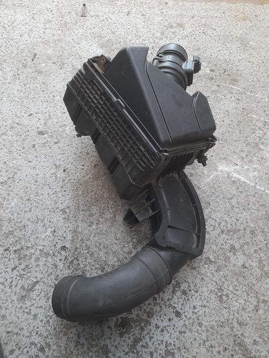 Carcasa Filtru Aer Debitmetru Aer Renault Laguna III 3 1.5 Dci
