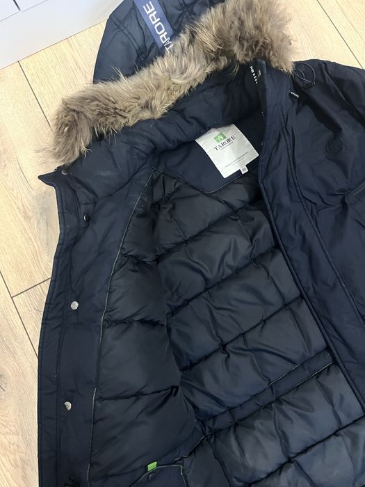 Продам зимнию куртку