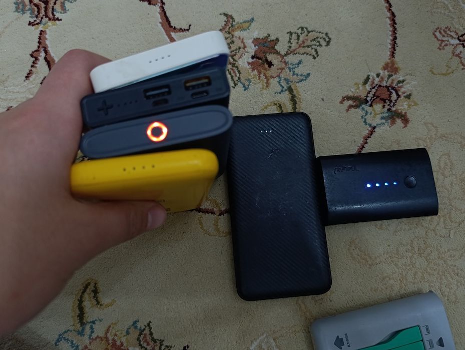 Поуербанки продаёться шт/3000₸