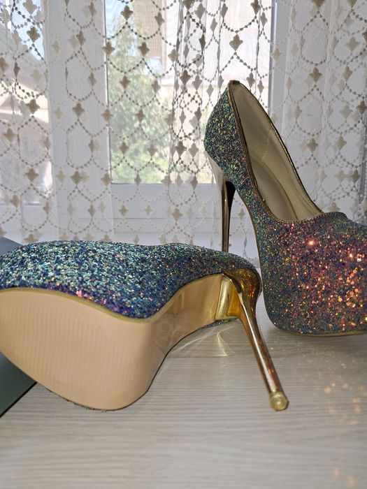 Туфли женское новое