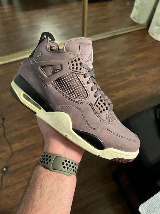 Jordan 4 A Ma Maniere Violet Ore