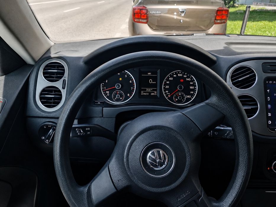 VÂND Volkswagen Tiguan 1.4 TSI 150 CP | 2011 | 224.672 km