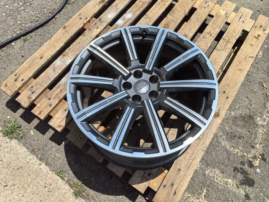 20 цола 5 х 112 мм АУДИ Кю 7 / Ес Кю 7 - 9 Инча ЕТ 33 - Само 1 брой