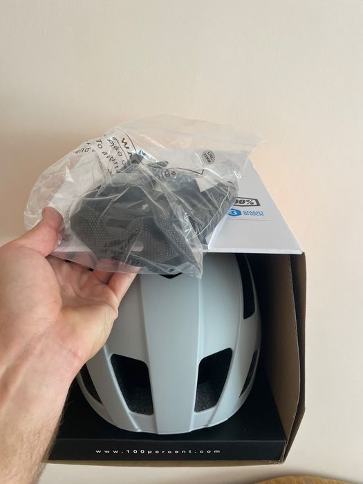 100% Altis - Gravel Helmet Grey