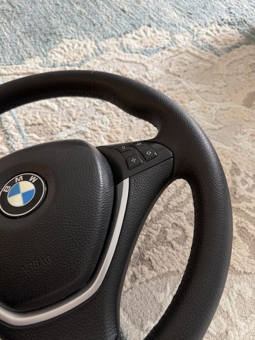 Руль BMW X5 E70 дорест