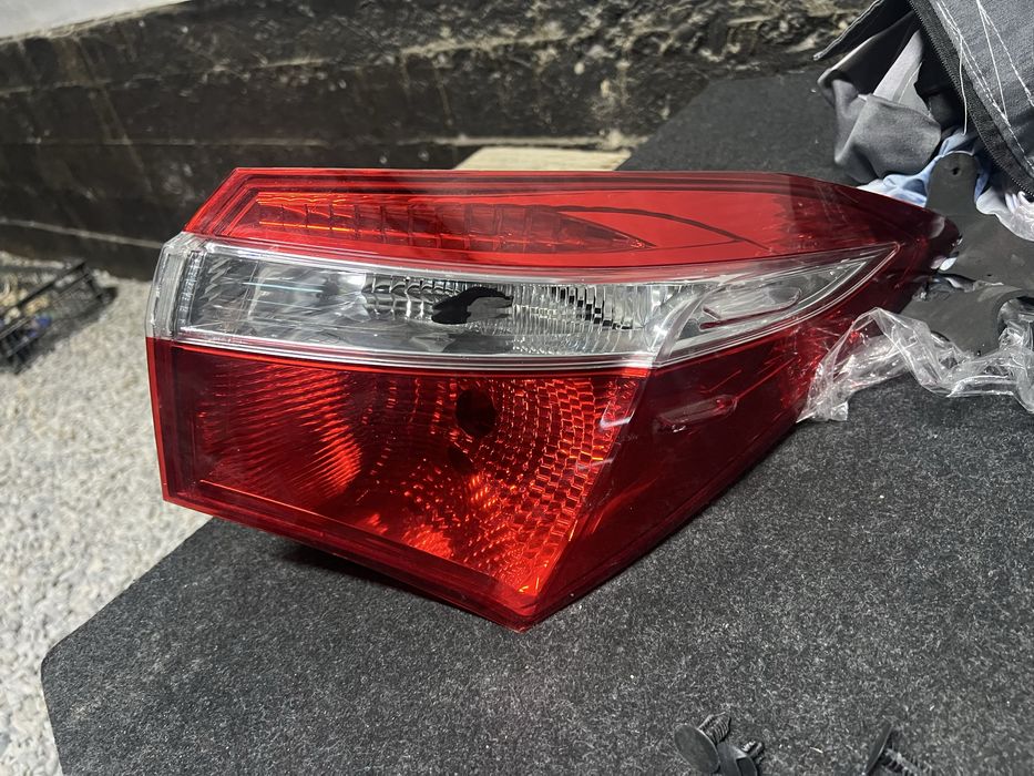 Стоп Toyota Corolla