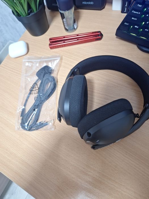 Игровые беспроволные наушники