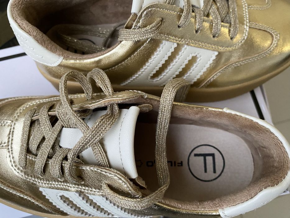 НОВИ Златни дамски кецове естествена кожа — 37