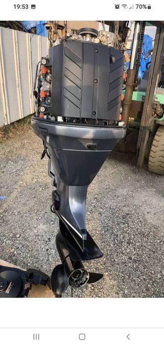 продоётся мотор ямаха